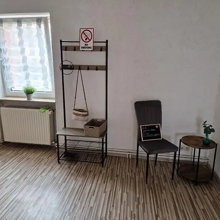 Ferienwohnung/monteurunterkunft Leopolshall Stassfurt